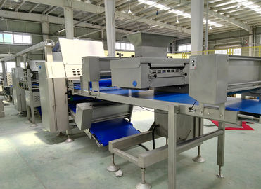 중국 주문을 받아서 만들어진 벨트 폭 반죽 Laminator 기계, Z 모양에 의하여 두는 생과자 박판 기계 공장