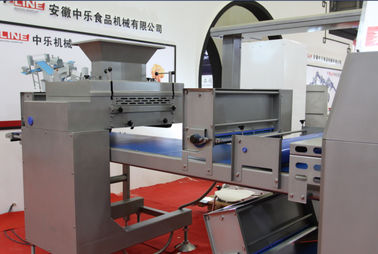 중국 가동 가능한 구조 반죽 박판으로 만드는 기계는을 가진 1개의 선에 있는 기능을 통합합니다 공장